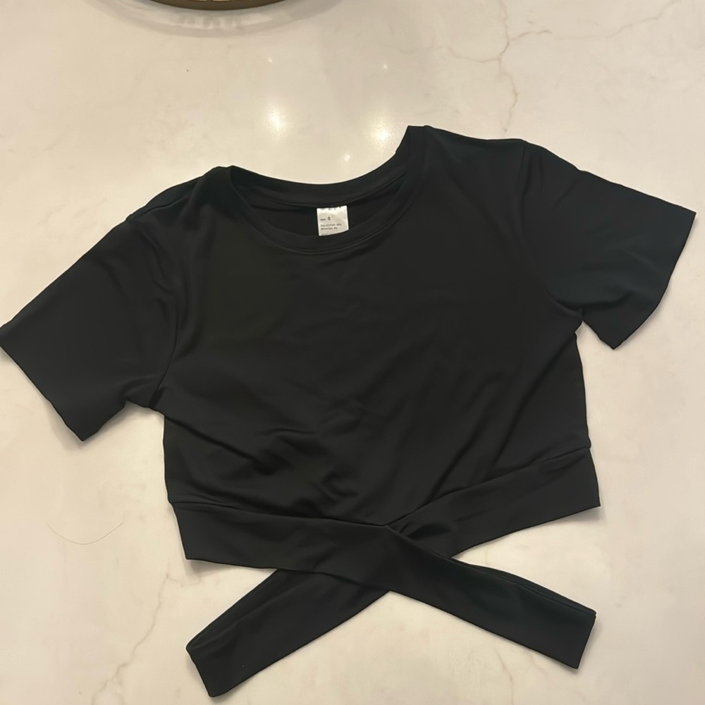Black Crop Top Shirt